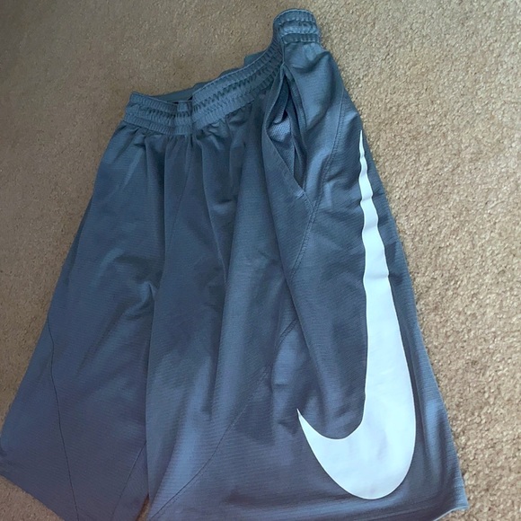 Nike Dri-Fit Shorts. Like New - Picture 2 of 5